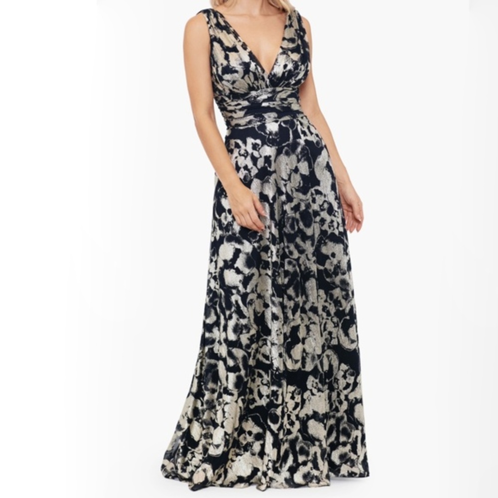 Betsy & Adam - Foil Print Sleeveless Mesh Gown -
